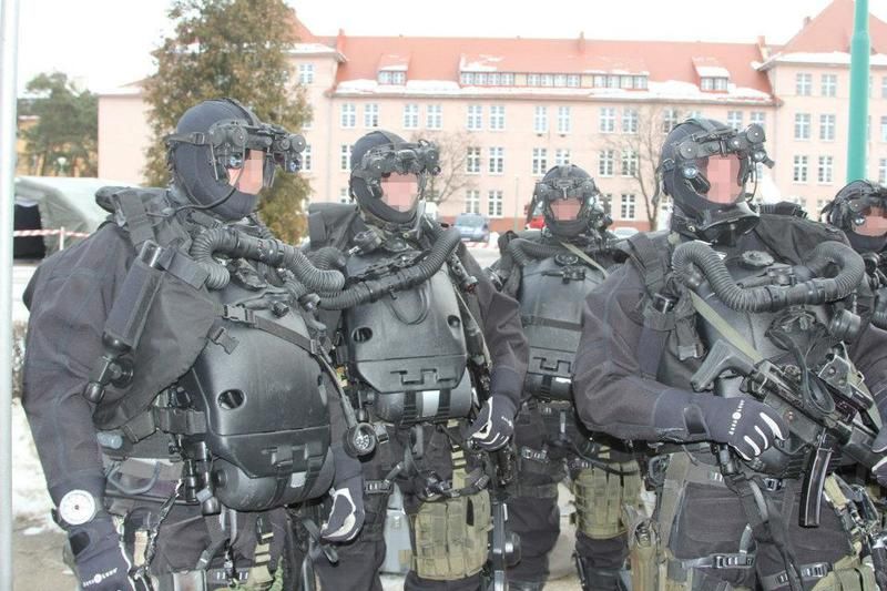 Polish GROM Photos AK Rifles